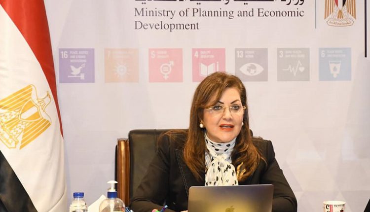 وزيرة التخطيط: تعزيز المساواة بين الجنسين محركا رئيسيا للسلام والتماسك الاجتماعي