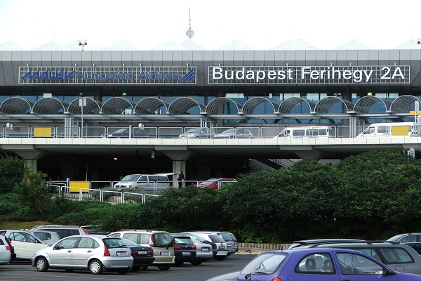 مطار بودابست في المجر