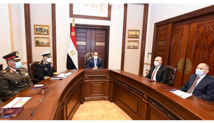 الرئيس السيسي يوجه بربط مشروعات حماية الشواطئ الساحلية بالطرق المحيطة بالإسكندرية