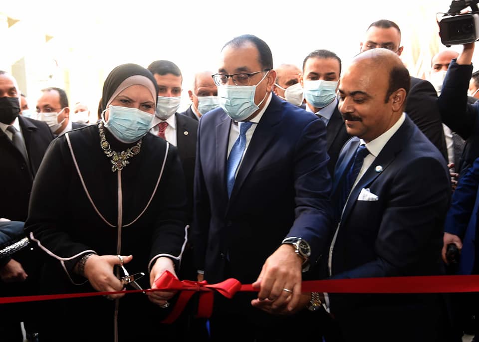 رئيس الوزراء يشهد افتتاح توسعات جديدة لشركة فليكس بي فيلمز مصر لتصنيع البلاستيك المرن