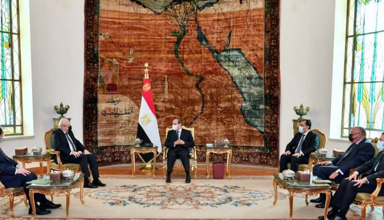 الرئيس السيسي يؤكد حرص مصر على تجنيب لبنان مخاطر الصراعات في المنطقة