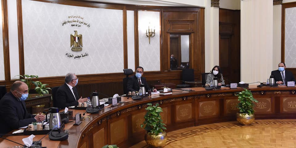 وزير الزراعة يستعرض خطط تطوير البحيرات المصرية ومشروعات الاستزراع السمكي