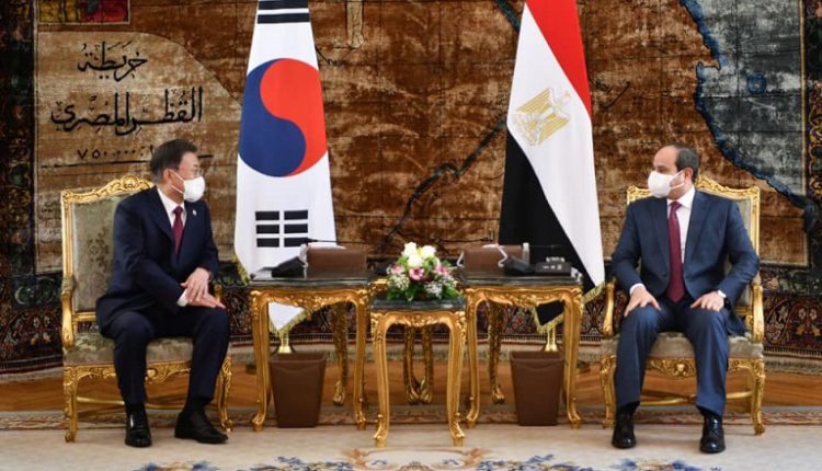 الرئيس السيسي يبحث تعزيز أطر التعاون مع كوريا الجنوبية في عدة قطاعات