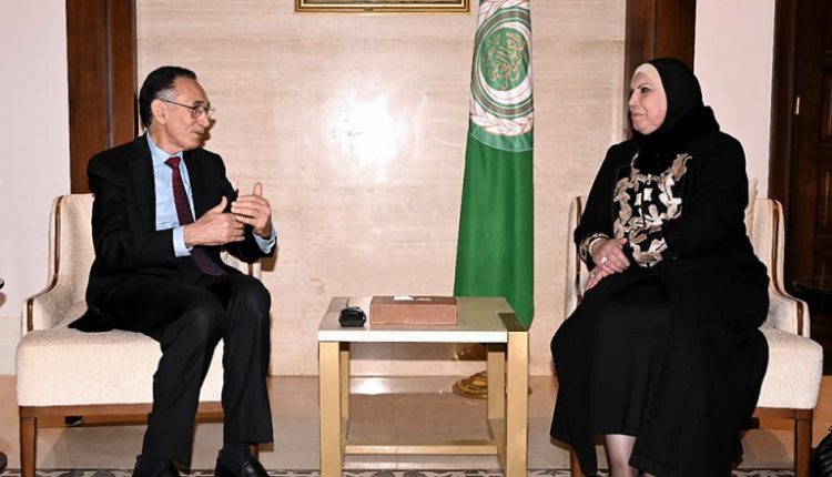 وزيرة التجارة تبحث مع نظيريها الليبي والأردني سبل دعم التعاون الاقتصادي والاستثماري