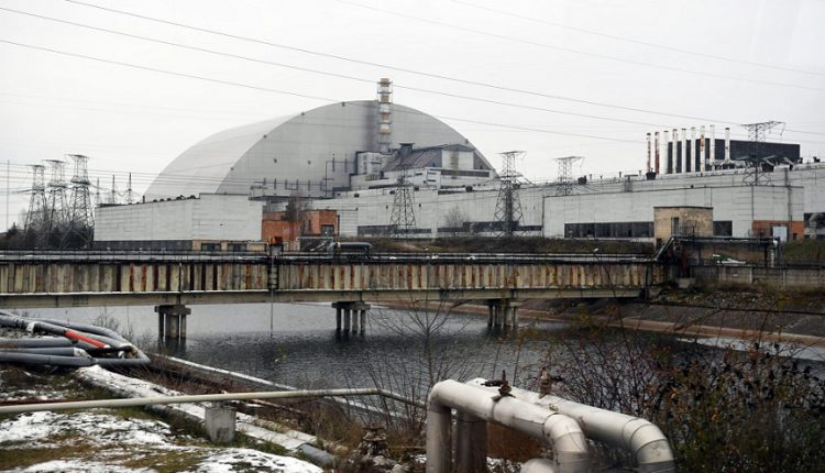 أوكرانيا تبلغ وكالة الطاقة الذرية بفقدها الاتصال مع تشيرنوبل