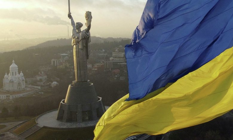 أوكرانيا تتفاوض على قرض بقيمة 1.5 مليار دولار لشراء الغاز الطبيعي