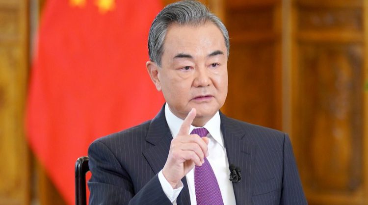 وزير الخارجية الصيني: بكين تقف على الجانب الصحيح من التاريخ بشأن الحرب في أوكرانيا