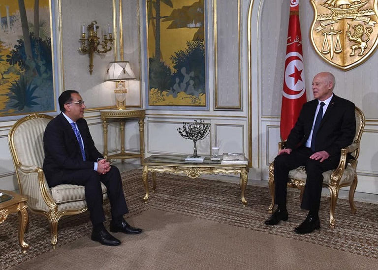 قيس سعيد: الرئيس السيسي أنقذ مصر في مرحلة صعبة وأطلق نهضة عمرانية وتنموية