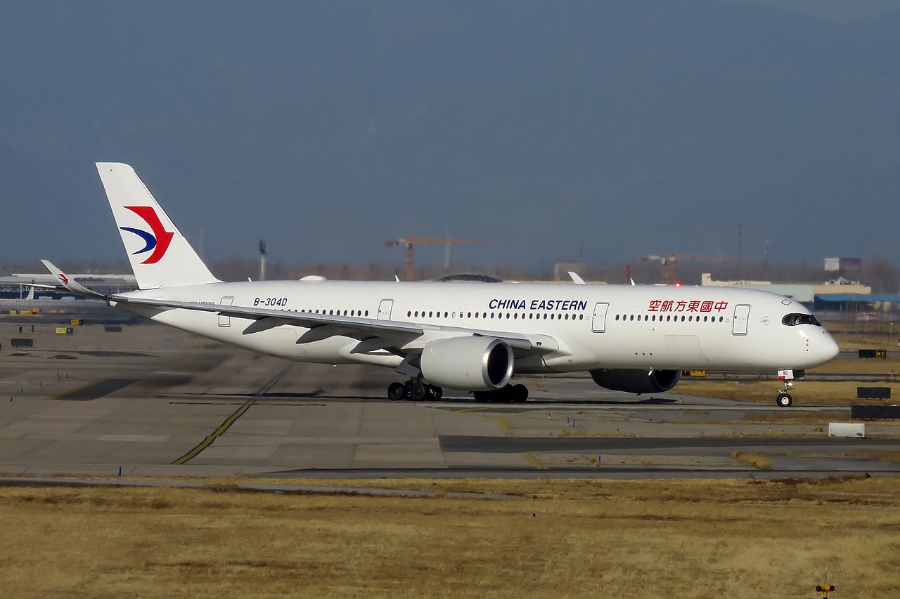 أمريكا توافق على‭ ‬طلب شركة طيران صينية بتحويل مسار الرحلات القادمة إلى شنغهاي من نيويورك