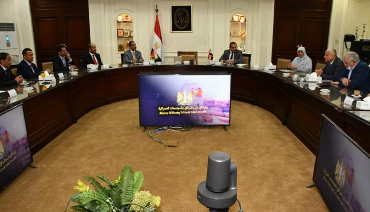 وزير الإسكان: مستعدون لنقل خبراتنا في مجال التنمية العمرانية إلى سلطنة عمان