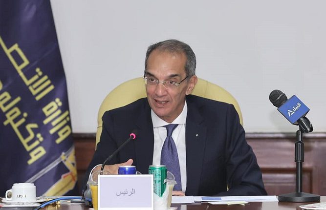 وزير الاتصالات وتكنولوجيا المعلومات عمرو طلعت