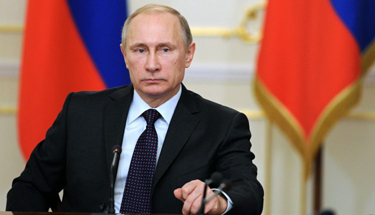 بوتين يوقع على مرسوم يتيح شراء روسبنك أصول سوسيتيه جنرال في روسيا