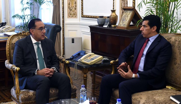 رئيس الوزراء يرحب بعقد منتدى أعمال مصري قطري