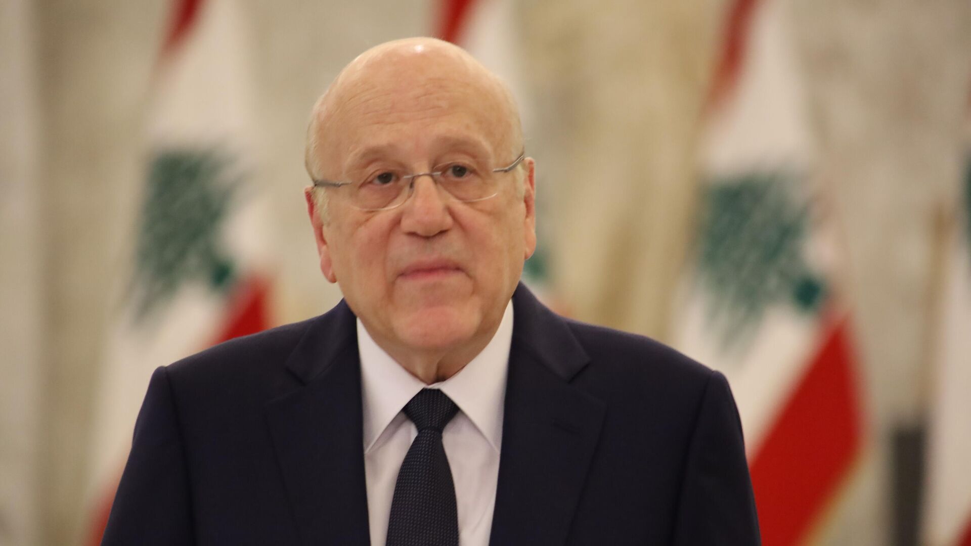 نجيب ميقاتي: استقرار لبنان الاقتصادي مهدد لعدم إقرار قوانين مهمة