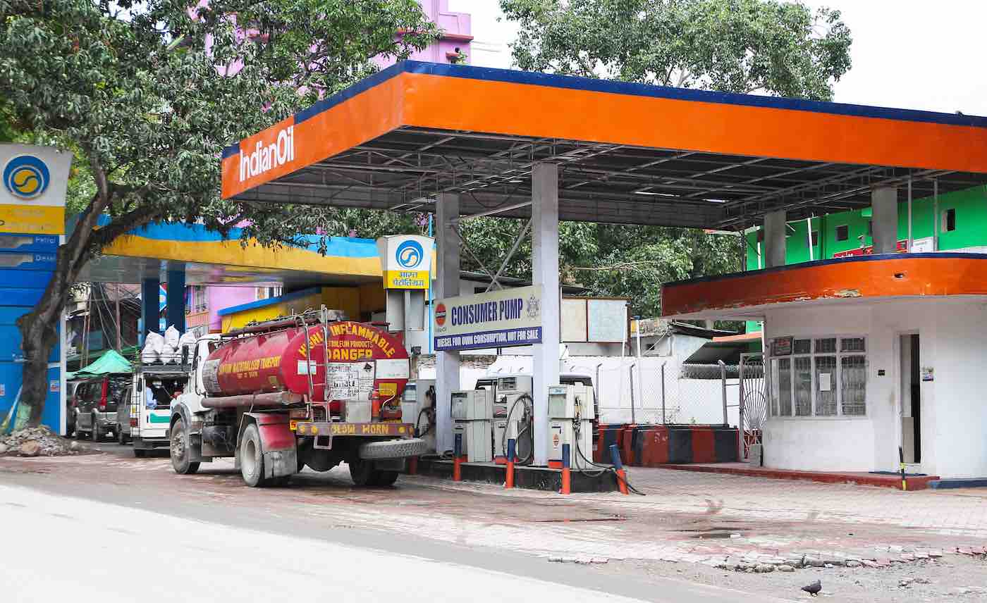الطلب على الوقود في الهند يهوى إلى أدنى مستوى له منذ نوفمبر 2021