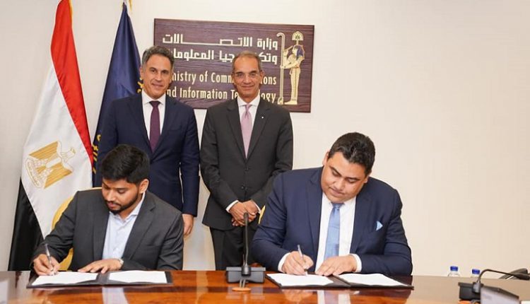 المصرية للاتصالات توقع اتفاقية تعاون مع Cloud4C لإنشاء مركز بيانات سحابي