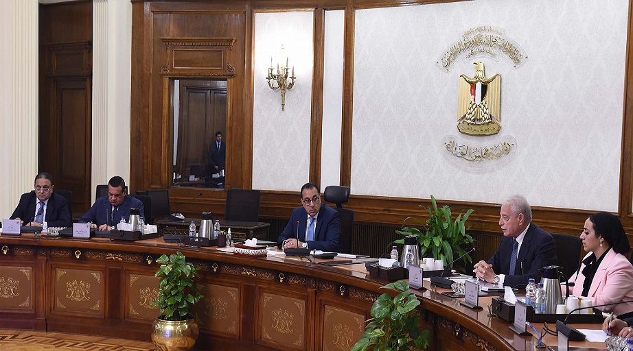 رئيس الوزراء يتابع عددا من المشروعات بمحافظة جنوب سيناء