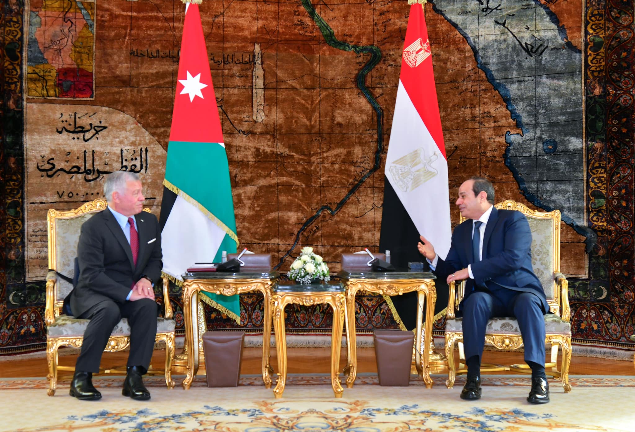 الرئيس السيسي يبحث مع ملك الأردن العلاقات الثنائية في كافة المجالات