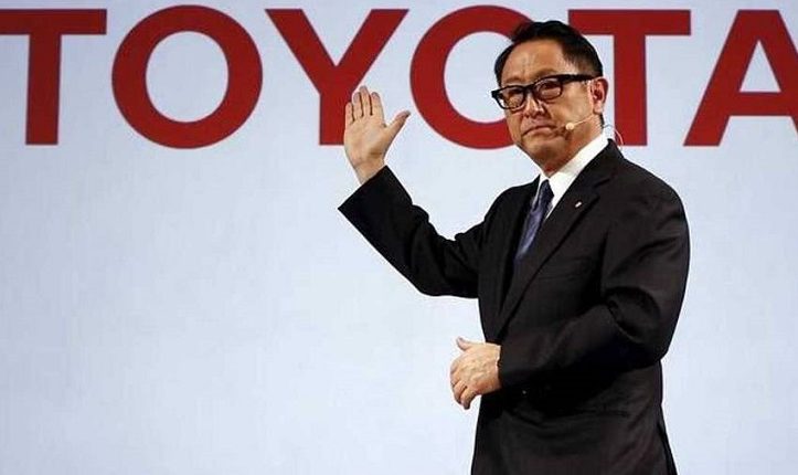 حفيد مؤسس تويوتا اليابانية يتنحى عن منصب الرئيس التنفيذي