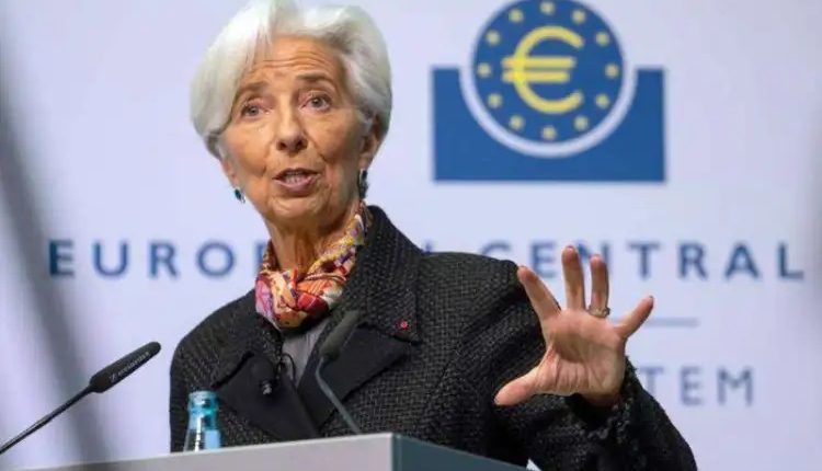 لاجارد: المركزي الأوروبي سيواصل رفع الفائدة بوتيرة ثابتة لمكافحة التضخم