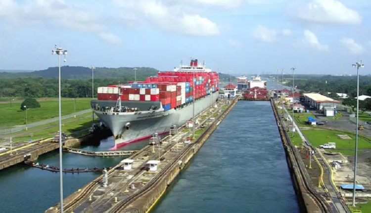 قناة بنما تعتزم تقييد حركة الملاحة لمدة عام بسبب الجفاف