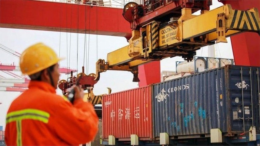 5.7 % نموا في التجارة الخارجية للصين خلال الأشهر الأربعة الأولى من 2024