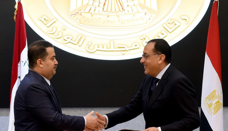 رئيس الوزراء يشهد توقيع 11 وثيقة تعاون بين مصر والعراق