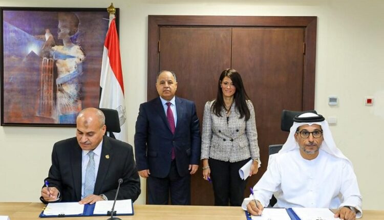 مصر والإمارات توقعان اتفاقية تمويل دوار لواردات القمح بقيمة 500 مليون دولار لمدة 5 سنوات