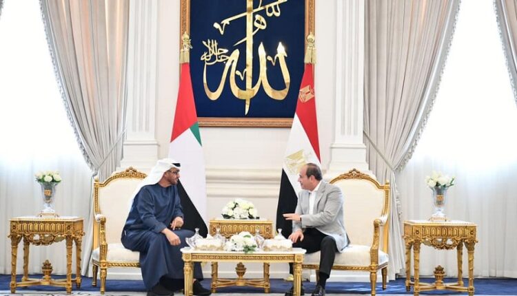 الرئيسان السيسي ومحمد بن زايد خلال اللقاء