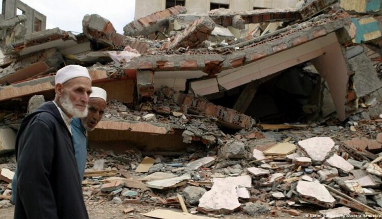 حصيلة ضحايا زلزال المغرب ترتفع إلى 1037 قتيلا