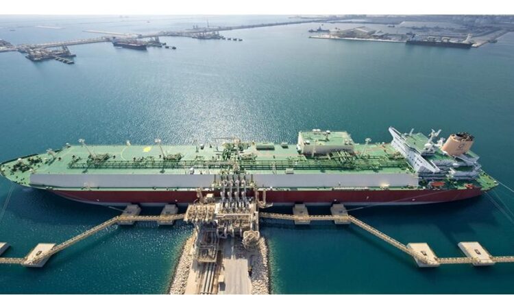 صادرات قطر من النفط والمكثفات ترتفع إلى مليون برميل يوميا يوليو الماضي