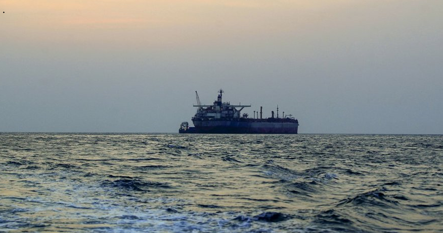 هجمات حوثية على سفن تابعة لإسرائيل في البحر الأحمر