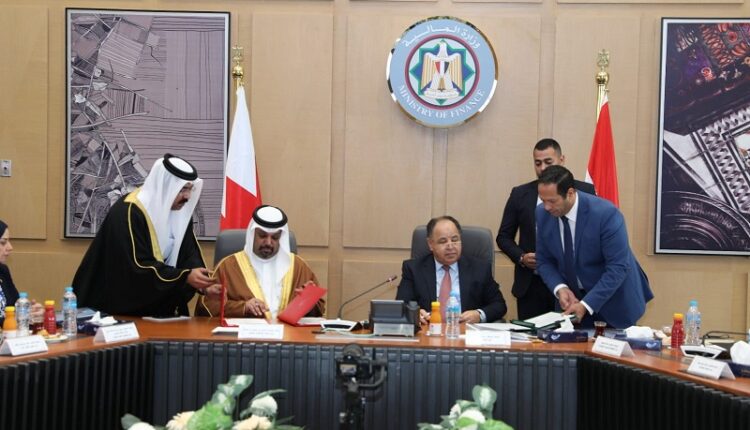 مصر والبحرين تتفقان على تعميق أوجه التعاون في الاستثمار المباشر بقطاعات استراتيجية وحيوية