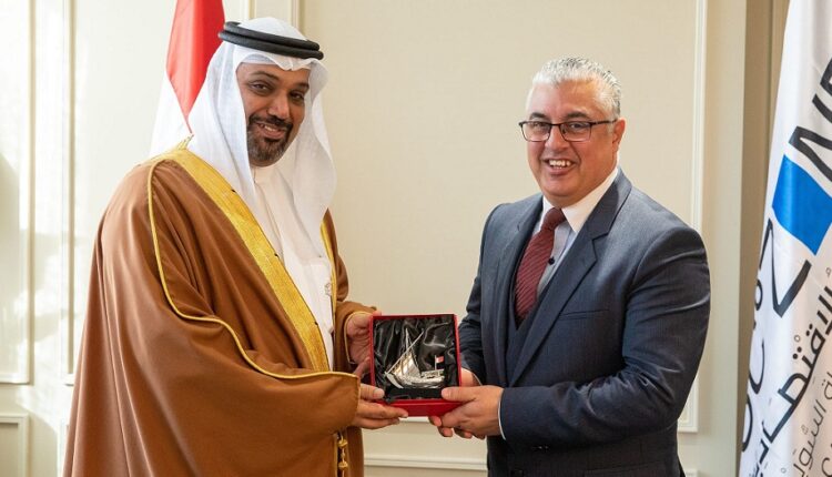 رئيس اقتصادية قناة السويس يستقبل وفد وزاري بحريني لبحث سبل التعاون وفرص الاستثمار