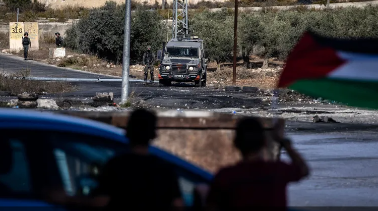 قصف إسرائيلي على خان يونس.. واستهداف محيط مستشفى الأمل