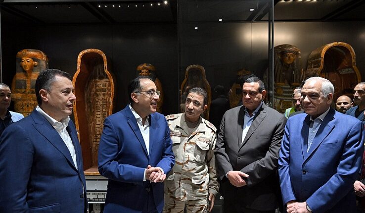 رئيس الوزراء: متابعة أسبوعية لما يتم إنجازه بالمتحف المصري الكبير لافتتاحه بشكل كامل في أقرب وقت