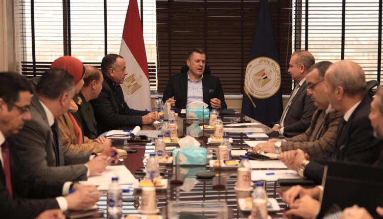 وزير السياحة يبحث مع رئيس صندوق التنمية الحضرية إطلاق منتج القاهرة الكبرى الثقافي الجديد