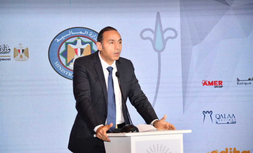 الدكتور إسلام عزام نائب رئيس الهيئة العامة للرقابة المالية