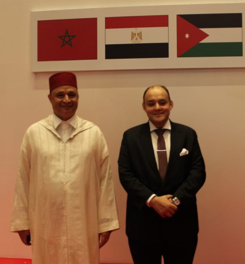 وزير التجارة والصناعة يلتقي نظيره المغربي
