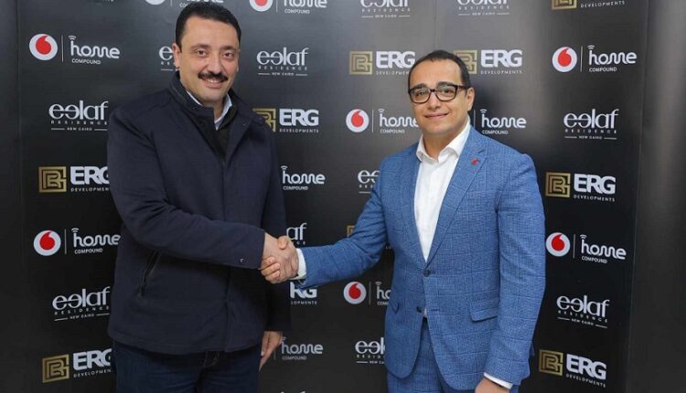فودافون مصر توقع شراكة مع إعمار رزق لتقديم خدمات الاتصالات بمشروع إيلاف