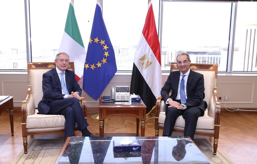 الاتفاق بين مصر وإيطاليا على إقامة مركز للذكاء الاصطناعي لخدمة القارة الأفريقية