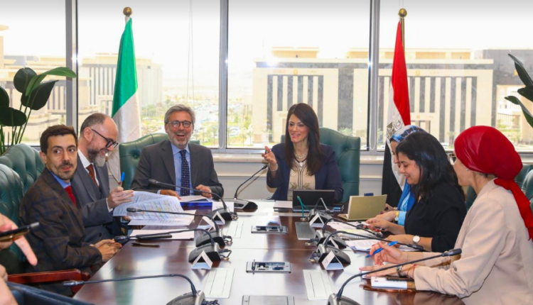 بدء مفاوضات المرحلة الرابعة من البرنامج المصري الإيطالي لمبادلة الديون