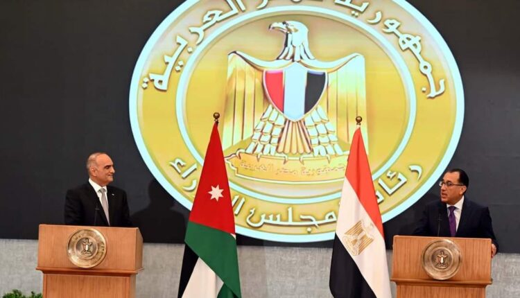 الخصاونة: تم الاتفاق على عقد منتدى مشترك لرجال الأعمال المصريين والأردنيين الشهر المقبل
