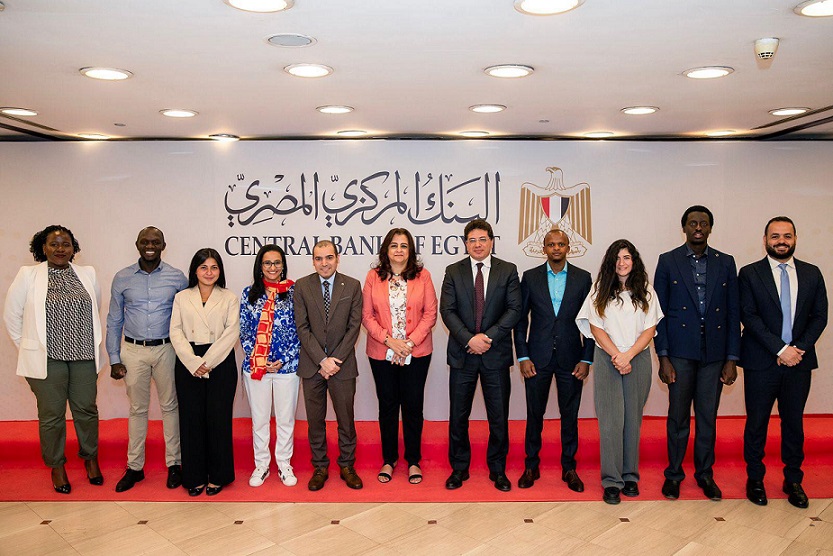 المركزي يستقبل وفدا من نظيره الكيني للتعرف على التجربة المصرية في إنشاء شبكة المدفوعات اللحظية