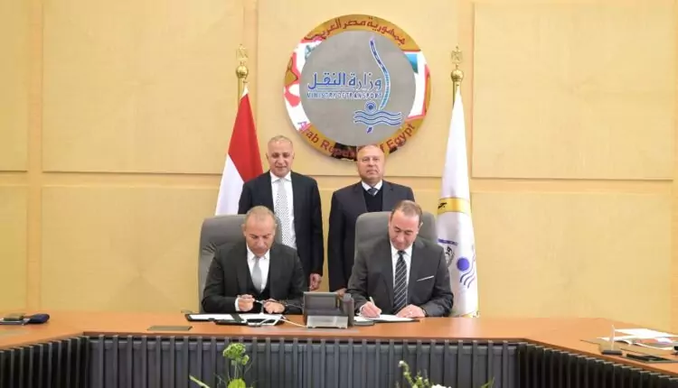خلال التوقيع
