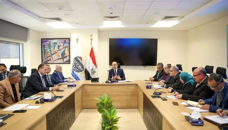 خلال الاجتماع