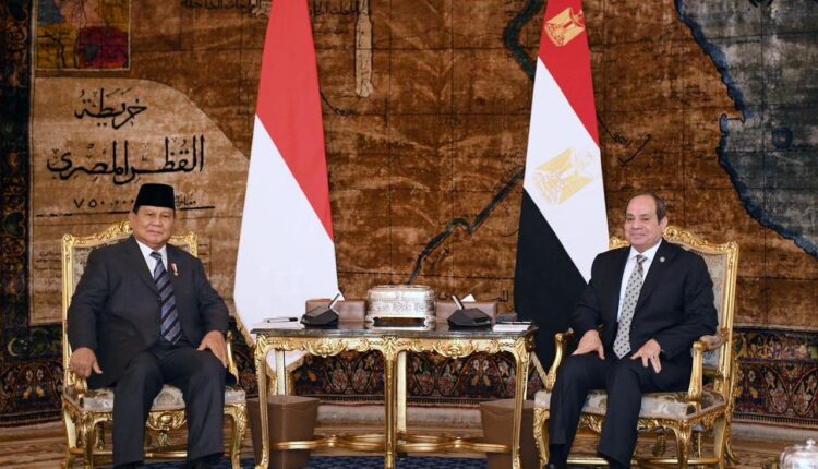 الرئيس عبد الفتاح السيسي ونظيره الرئيس الإندونيسي