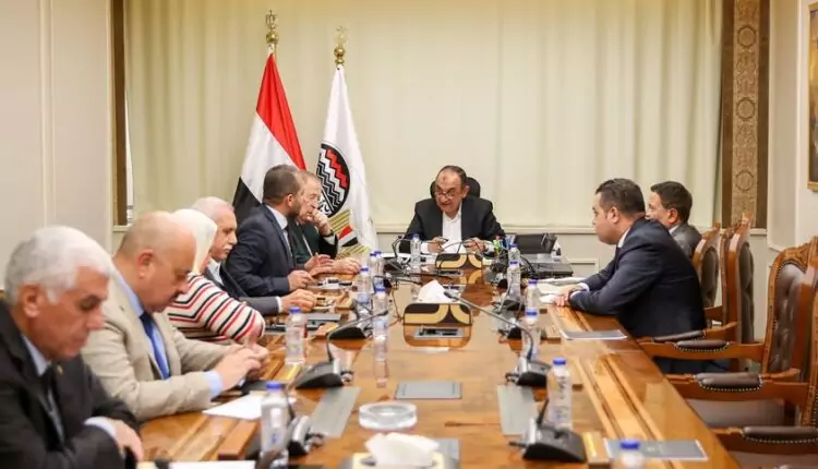 وزير قطاع الأعمال: منفتحون على مقترحات الشراكة البناءة مع القطاع الخاص
