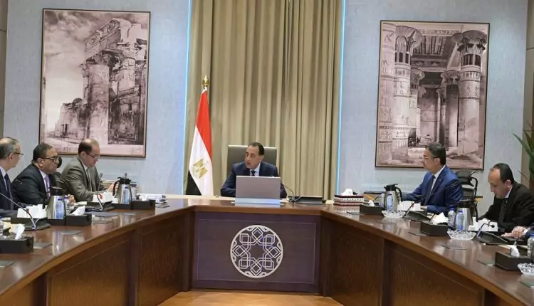 وزير التموين: توافر جميع السلع الأساسية بكميات آمنة داخل المنافذ