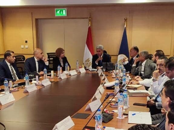 وزير السياحة: المنظومة الجديدة للحصول على التأشيرة الاضطرارية تقضي على التكدسات والازدحام بالمطارات